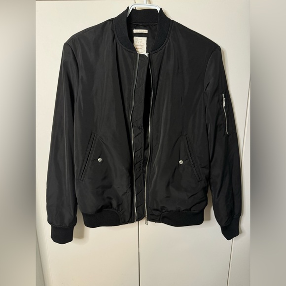 Zara Bomber Jacket - Picture 1 of 3